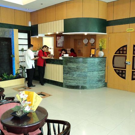 Hotel Sogo Cabanatuan Exterior photo
